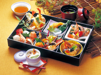 松花堂 萩(しょうかどう はぎ)